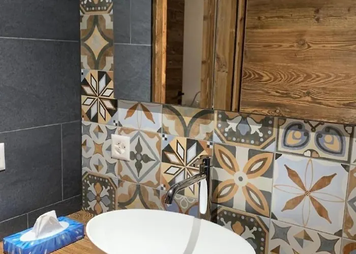 Riverside Astoria 3-5 Parterre-whg By Interhome